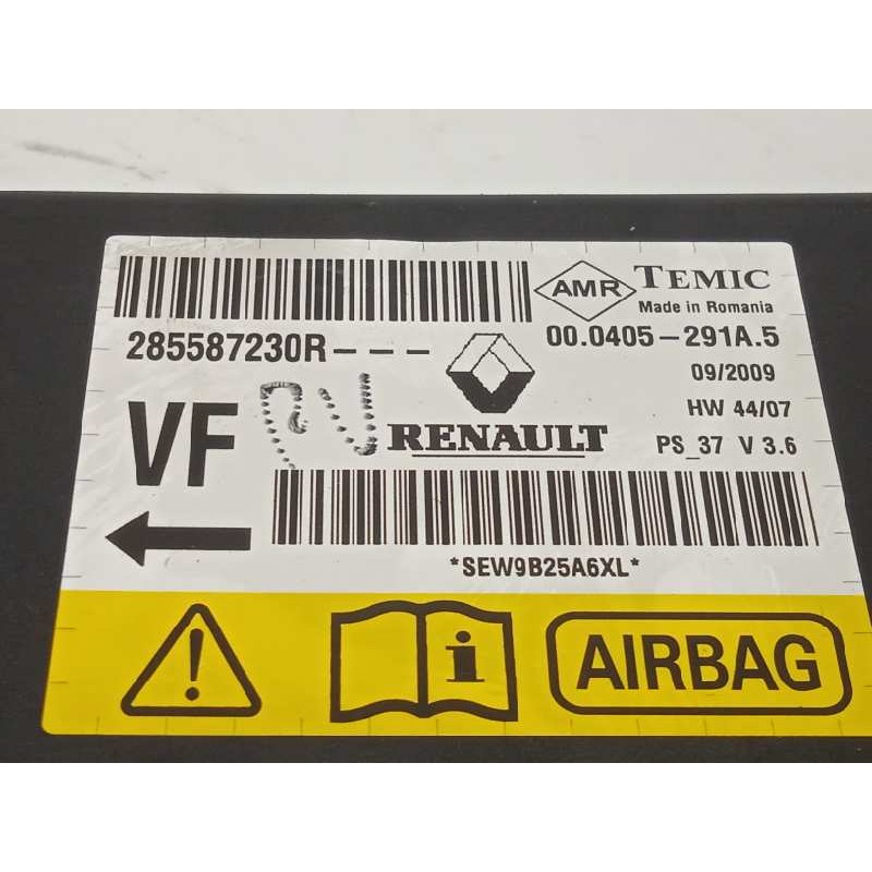 Recambio de centralita airbag para renault megane iii berlina 5 p dynamique referencia OEM IAM 285587230R  
