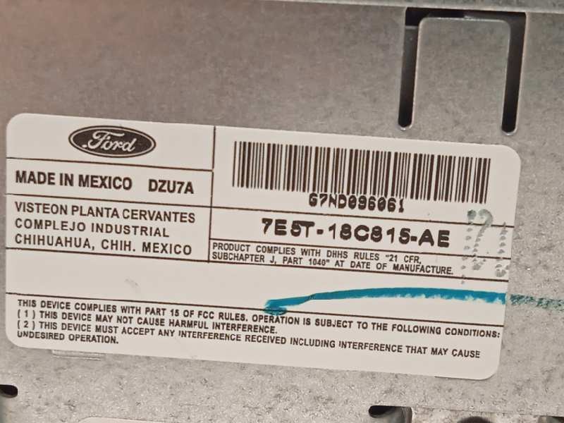 Recambio de sistema audio / radio cd para mercury milan 3.0 referencia OEM IAM 7E5T18C815AE  