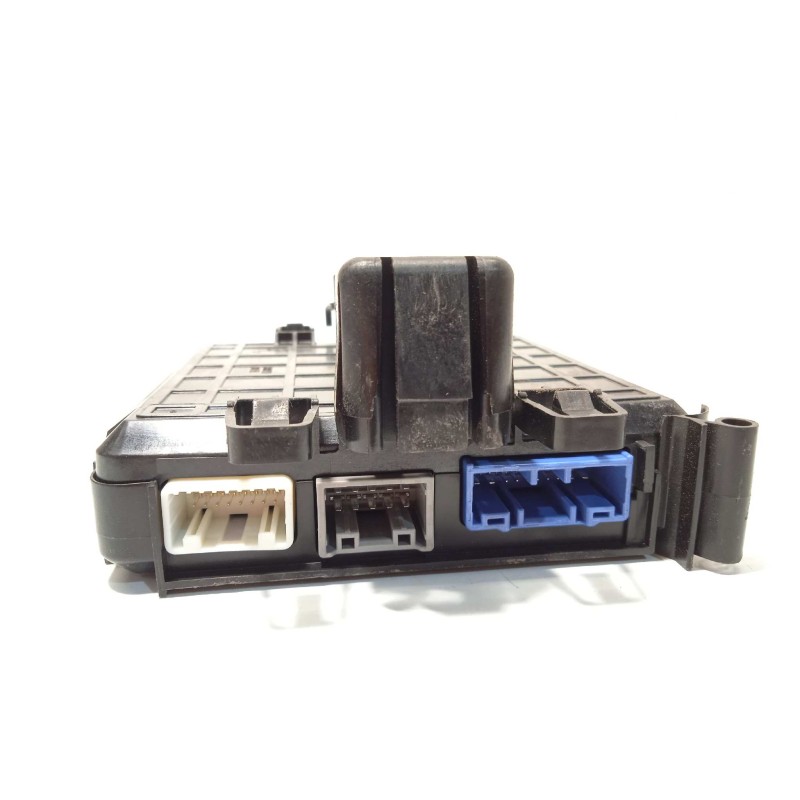 Recambio de modulo electronico para mazda 3 berlina (bp) referencia OEM IAM BCKA675Z0B  