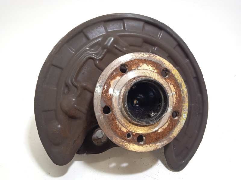 Recambio de mangueta trasera izquierda para mercedes-benz clase cla (w118) 200 d coupe referencia OEM IAM A2473502300  A24735600