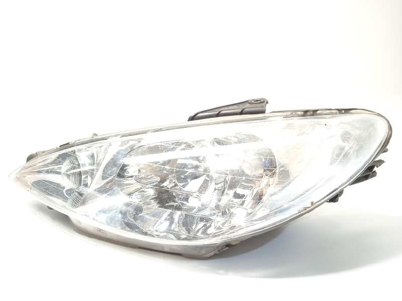 Recambio de faro izquierdo para peugeot 206 berlina x-line referencia OEM IAM 9628666880  6204S9