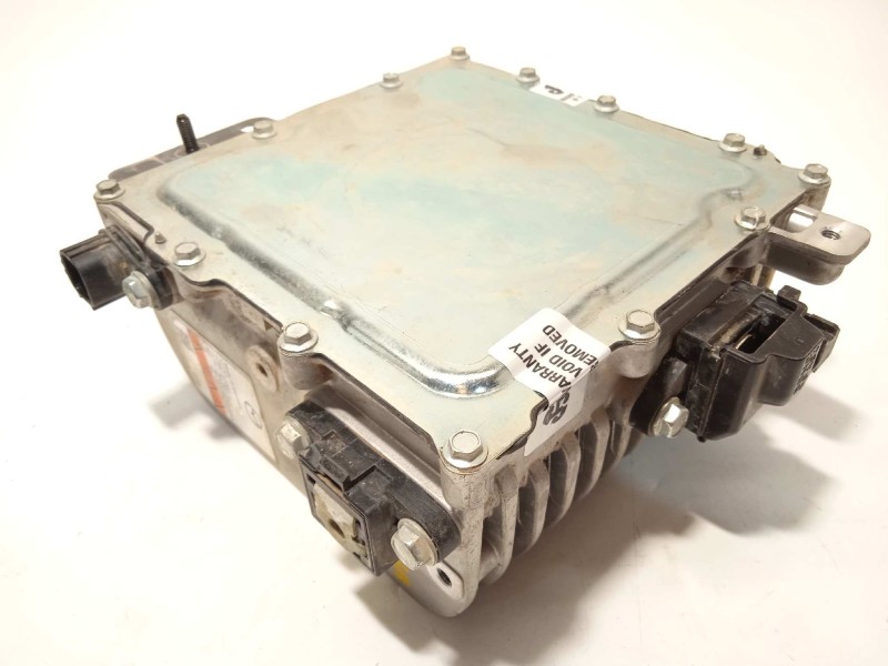 Recambio de convertidor potencia para mazda 3 berlina (bp) referencia OEM IAM BDMC67ZD3C  