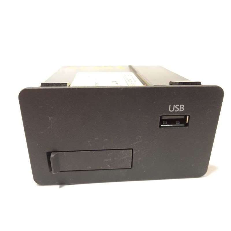 Recambio de modulo electronico para mazda 3 berlina (bp) referencia OEM IAM BDGG669U0  