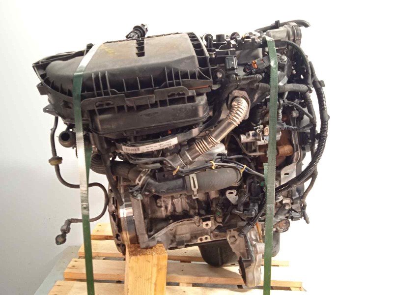 Recambio de despiece motor para peugeot 5008 style referencia OEM IAM 9H05  