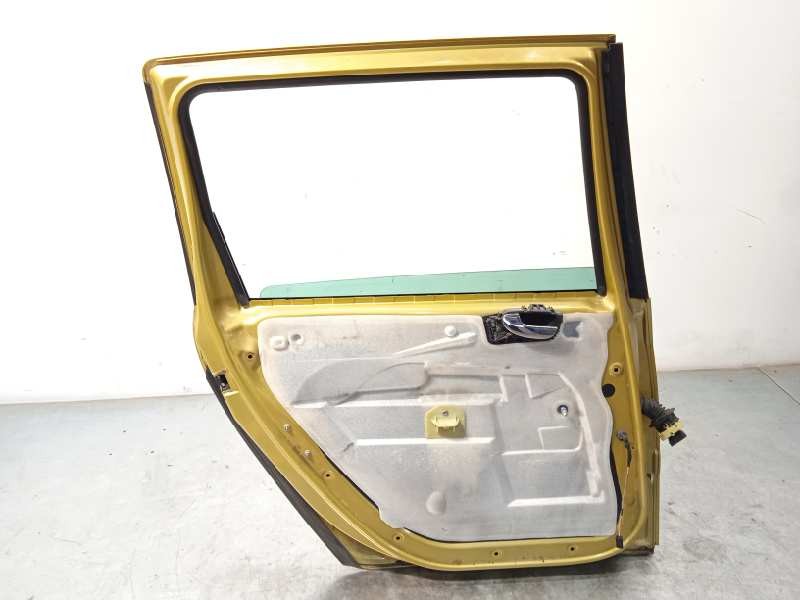 Recambio de puerta trasera izquierda para peugeot 307 break / sw (s1) sw referencia OEM IAM 9006E7  