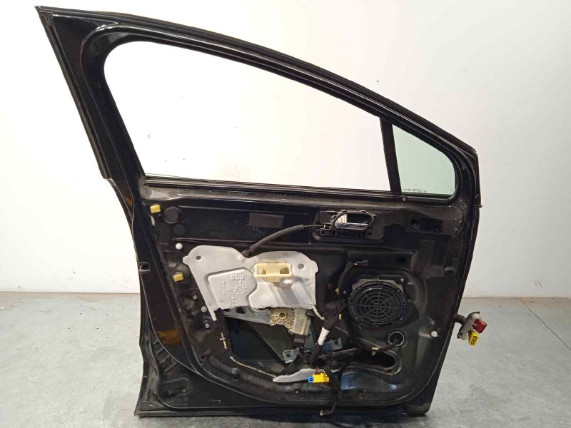 Recambio de puerta delantera izquierda para peugeot 5008 style referencia OEM IAM 9002AR  