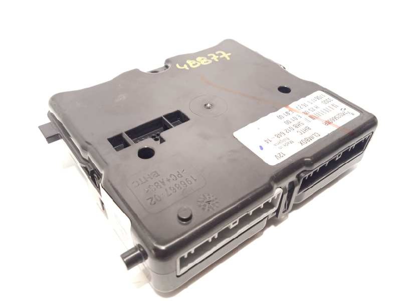 Recambio de centralita aire acondicionado para renault megane iv grandtour 1.2 tce energy referencia OEM IAM 285256608R  