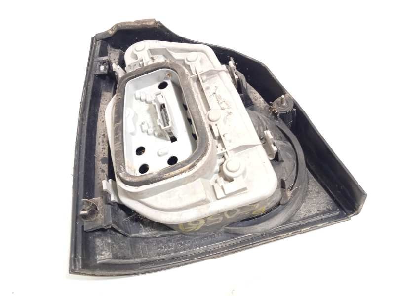 Recambio de piloto trasero derecho para volkswagen polo (9n1) 1.4 16v referencia OEM IAM 6Q6945096G  