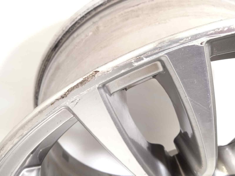 Recambio de llanta para bmw serie 3 touring (f31) 335d xdrive referencia OEM IAM 7845883  36117845883