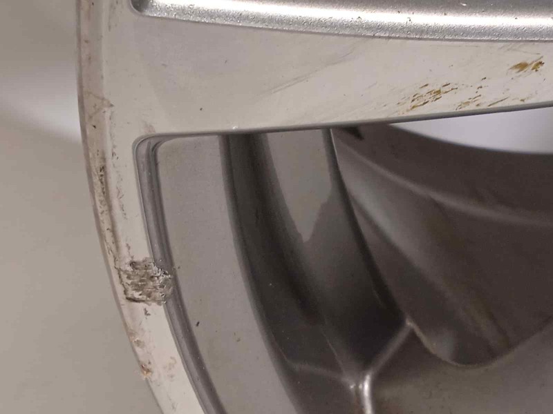 Recambio de llanta para bmw serie 3 touring (f31) 335d xdrive referencia OEM IAM 7845883  36117845883