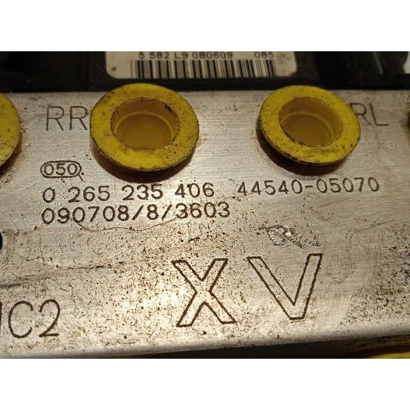 Recambio de abs para toyota avensis (t27) active referencia OEM IAM 4454005070 0265950749 0265235406