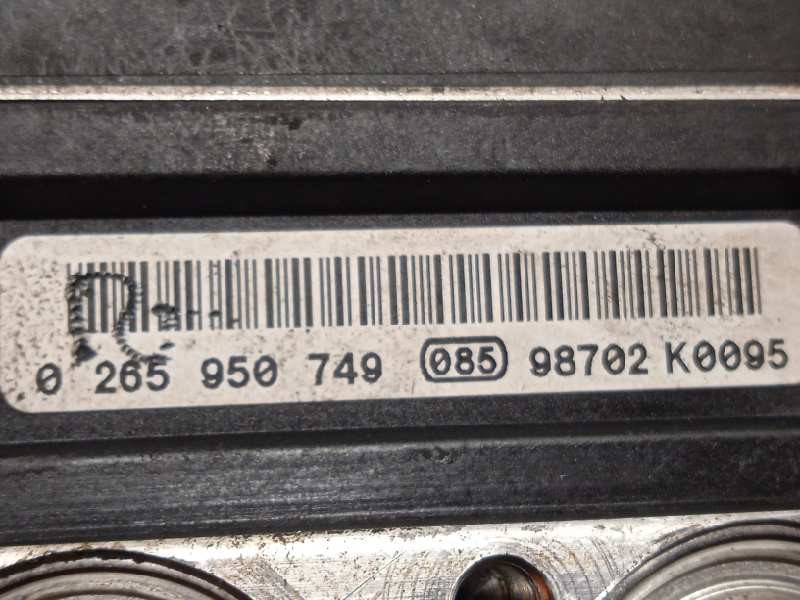 Recambio de abs para toyota avensis (t27) active referencia OEM IAM 4454005070 0265950749 0265235406