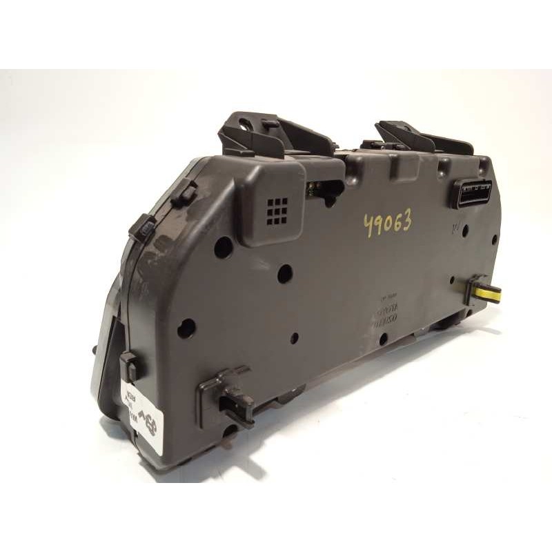 Recambio de cuadro instrumentos para toyota avensis (t27) active referencia OEM IAM 8380005K20  MB2574406797