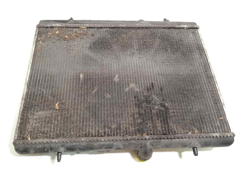 Recambio de radiador agua para peugeot 5008 style referencia OEM IAM 9680533480  1330W2