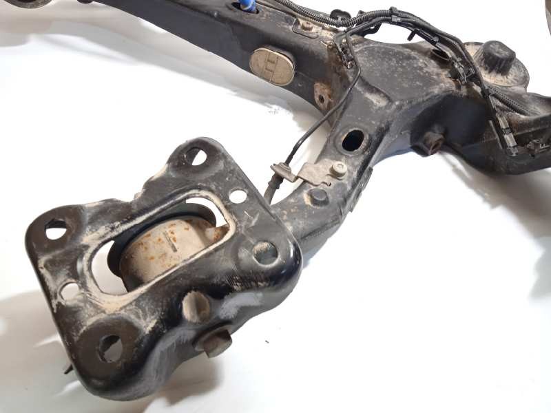 Recambio de mangueta trasera izquierda para peugeot traveller 2.0 blue hdi referencia OEM IAM 9807505080  9819074780