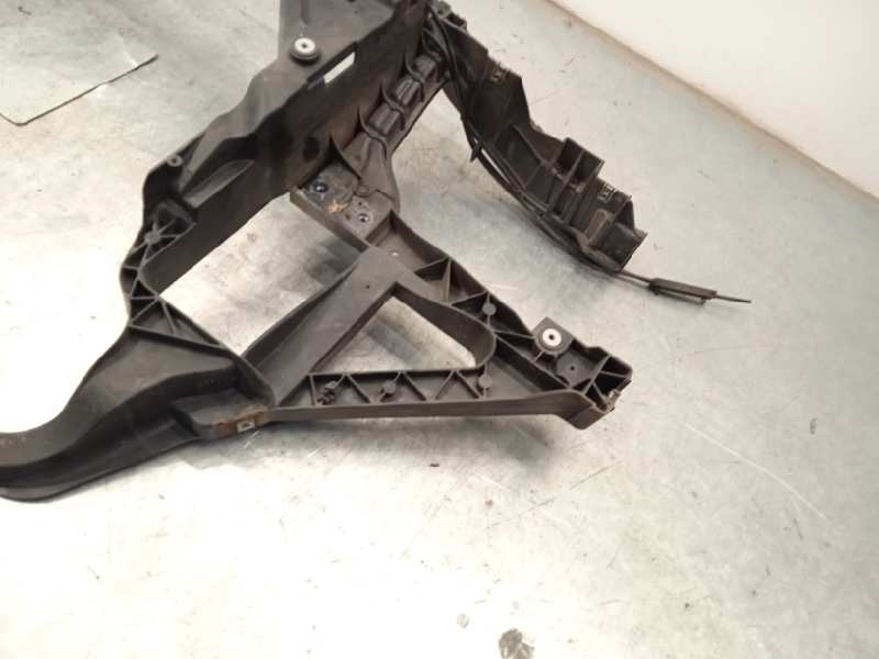 Recambio de panel frontal para bmw x3 (e83) 2.0d referencia OEM IAM 51643419945  