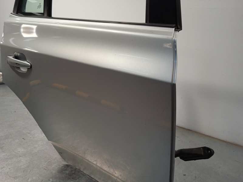 Recambio de puerta trasera derecha para bmw x3 (e83) 2.0d referencia OEM IAM 41003449338  