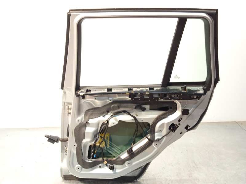 Recambio de puerta trasera derecha para bmw x3 (e83) 2.0d referencia OEM IAM 41003449338  