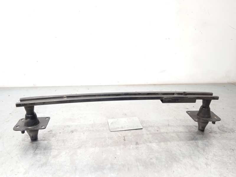 Recambio de refuerzo paragolpes delantero para peugeot 5008 active referencia OEM IAM 7104LE  