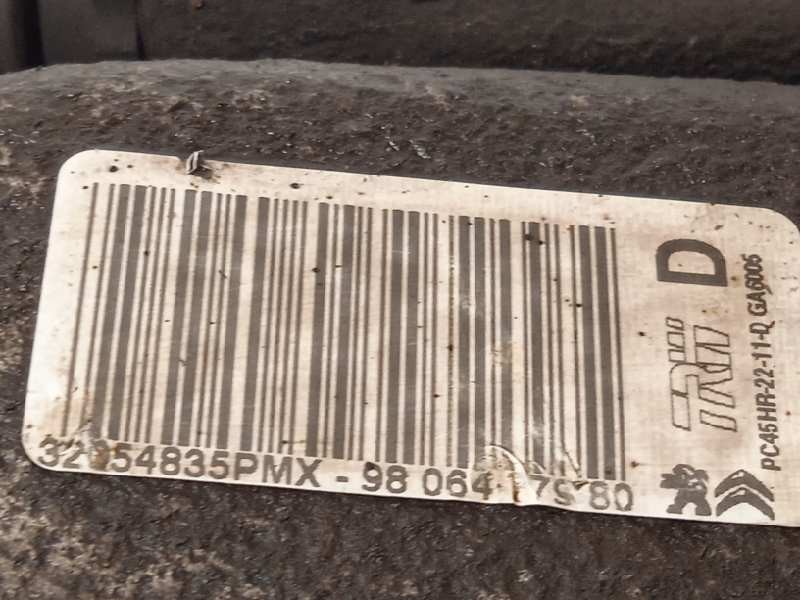 Recambio de pinza freno trasera derecha para peugeot traveller 2.0 blue hdi referencia OEM IAM 9806477980  32054835PMX