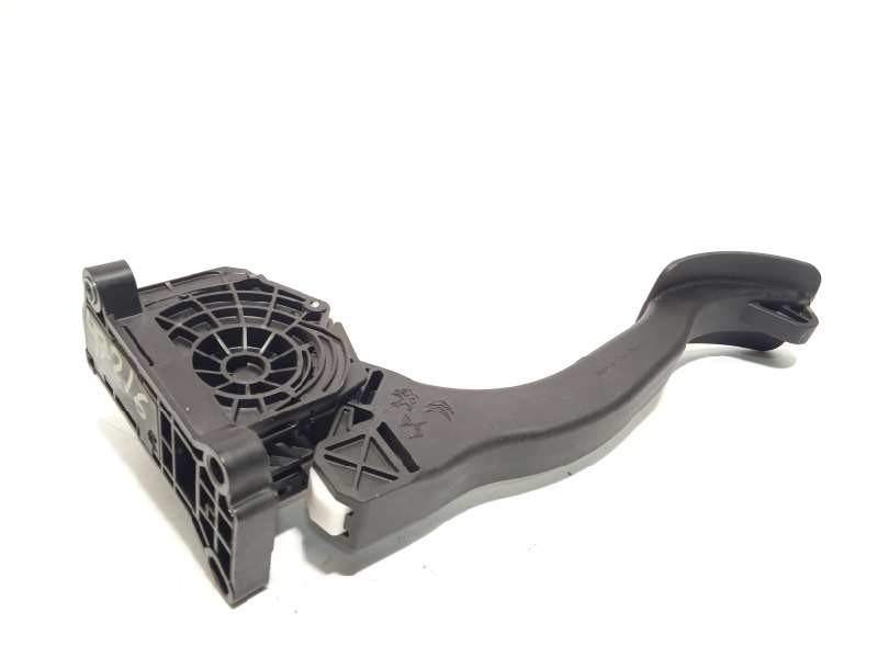 Recambio de potenciometro pedal para peugeot traveller 2.0 blue hdi referencia OEM IAM 9674829780  
