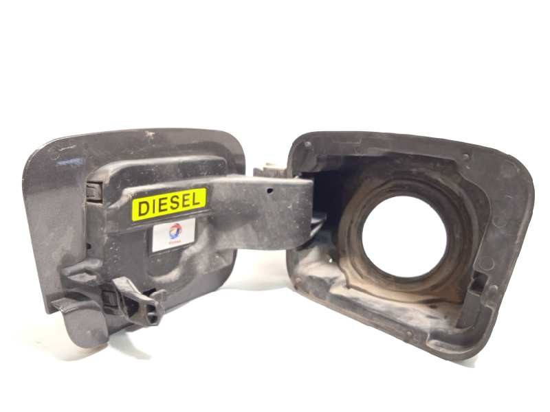 Recambio de tapa exterior combustible para peugeot traveller 2.0 blue hdi referencia OEM IAM 9808725080  98087269ZM