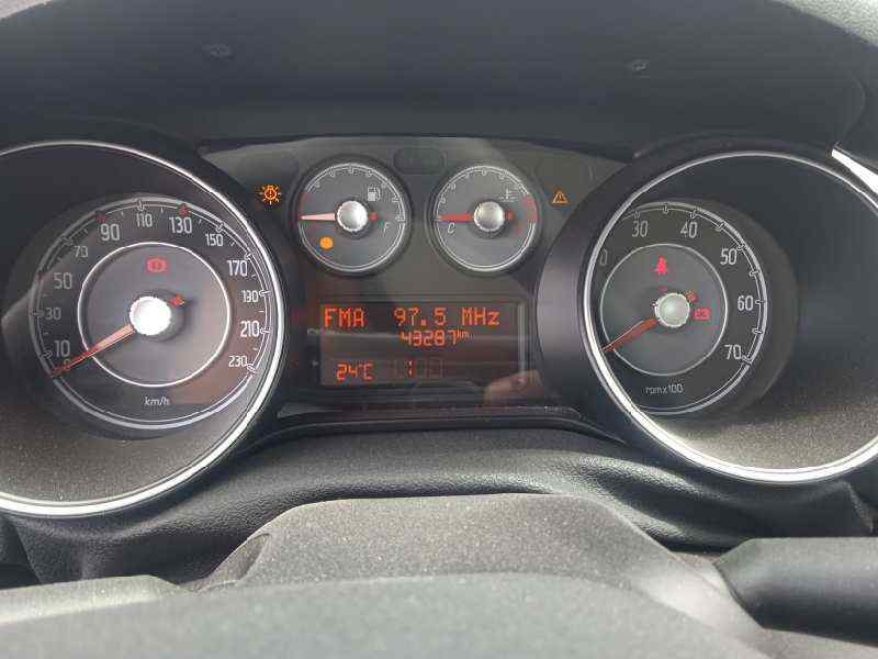 Recambio de cuadro instrumentos para fiat punto (199) 1.2 cat referencia OEM IAM 51917424  