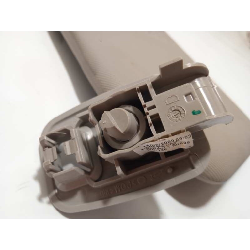 Recambio de parasol derecho para renault megane iii berlina 5 p referencia OEM IAM 964001446R  964003478R