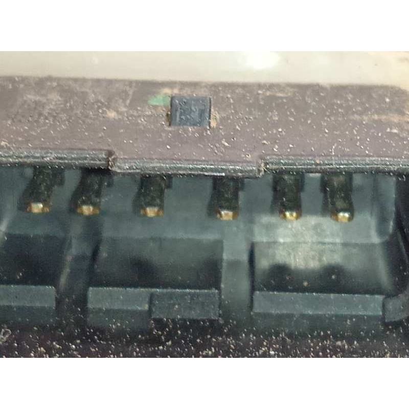 Recambio de cerradura puerta delantera derecha para citroën c4 lim. seduction referencia OEM IAM 9685351480  