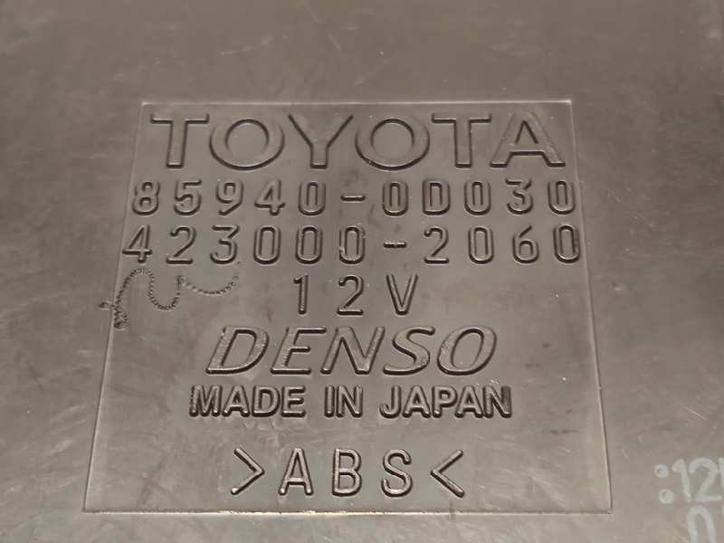 Recambio de modulo electronico para toyota yaris 1.5 16v cat referencia OEM IAM 859400D030  