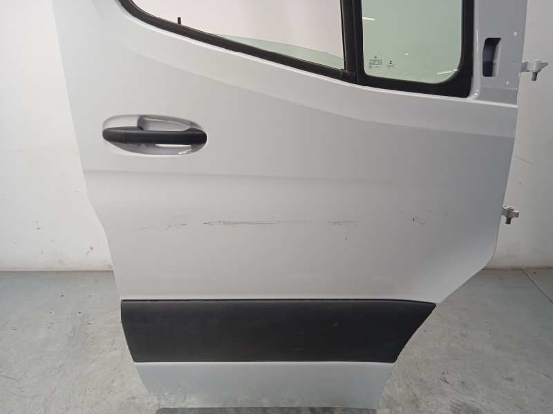 Recambio de puerta delantera derecha para mercedes-benz sprinter iii furgón rwd / awd (02-2018) 419 cdi rwd l2 (907.643) referen