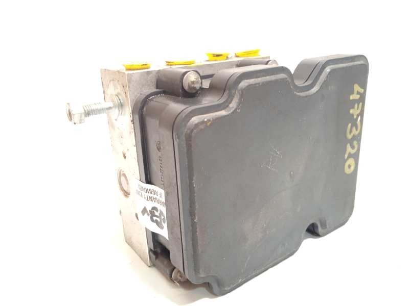 Recambio de abs para dacia sandero stepway referencia OEM IAM 476605492R 2265106516 269633