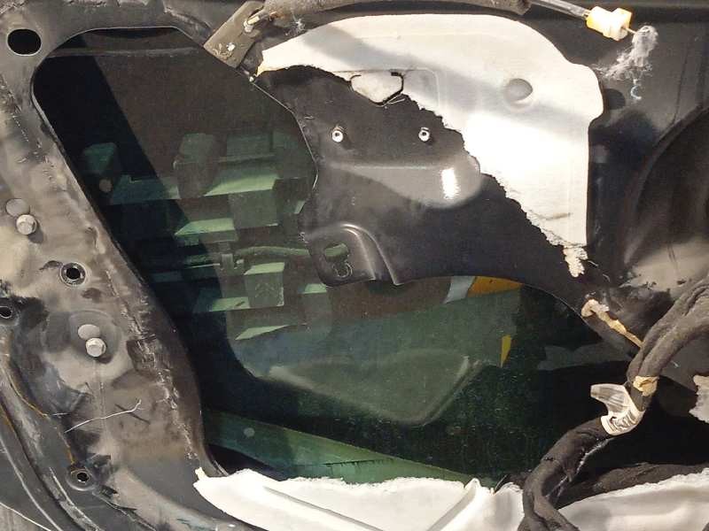 Recambio de puerta delantera izquierda para peugeot 5008 premium referencia OEM IAM 9002AR  