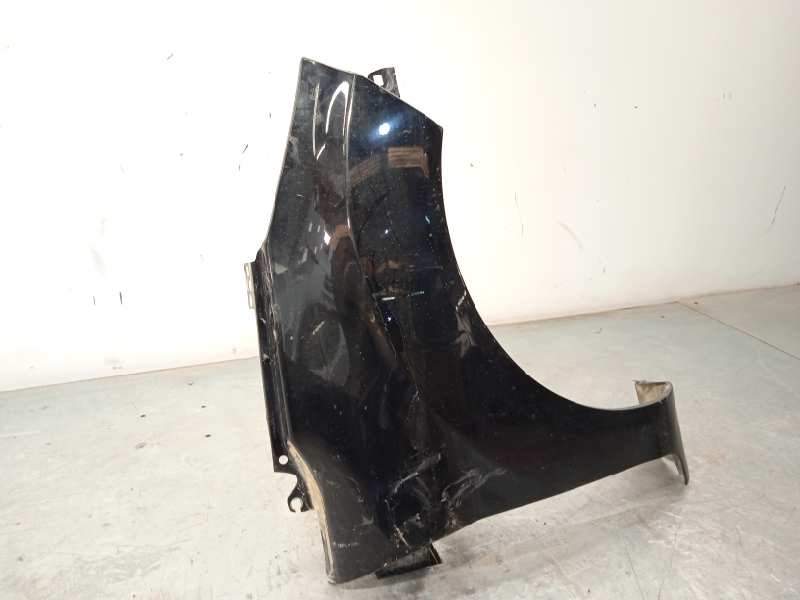 Recambio de aleta delantera derecha para ford fiesta (ccn) trend referencia OEM IAM 1777180  