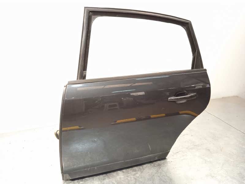 Recambio de puerta trasera izquierda para citroën c4 sedan collection referencia OEM IAM 9802635680  