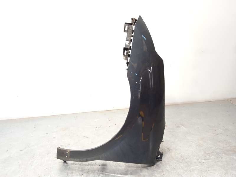 Recambio de aleta delantera izquierda para citroën c4 sedan collection referencia OEM IAM 9813899880  