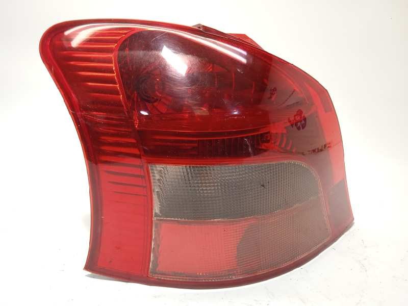 Recambio de piloto trasero izquierdo para toyota yaris (ksp9/scp9/nlp9) 1.4 turbodiesel cat referencia OEM IAM 815610D110  