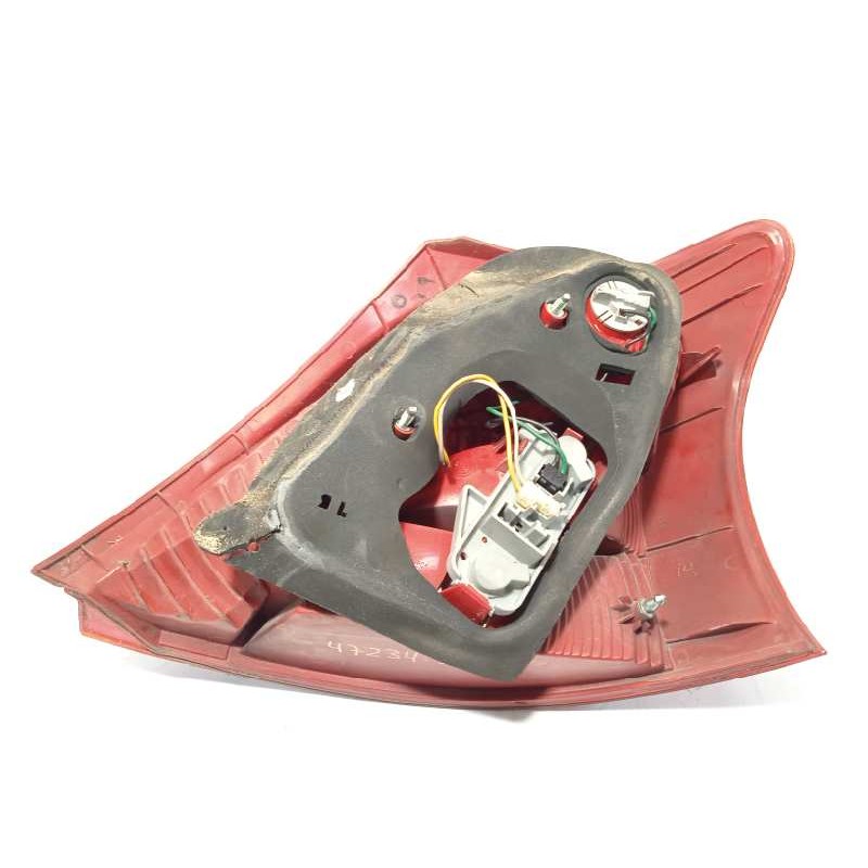 Recambio de piloto trasero izquierdo para toyota yaris (ksp9/scp9/nlp9) 1.4 turbodiesel cat referencia OEM IAM 815610D110  