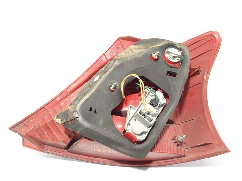 Recambio de piloto trasero izquierdo para toyota yaris (ksp9/scp9/nlp9) 1.4 turbodiesel cat referencia OEM IAM 815610D110  