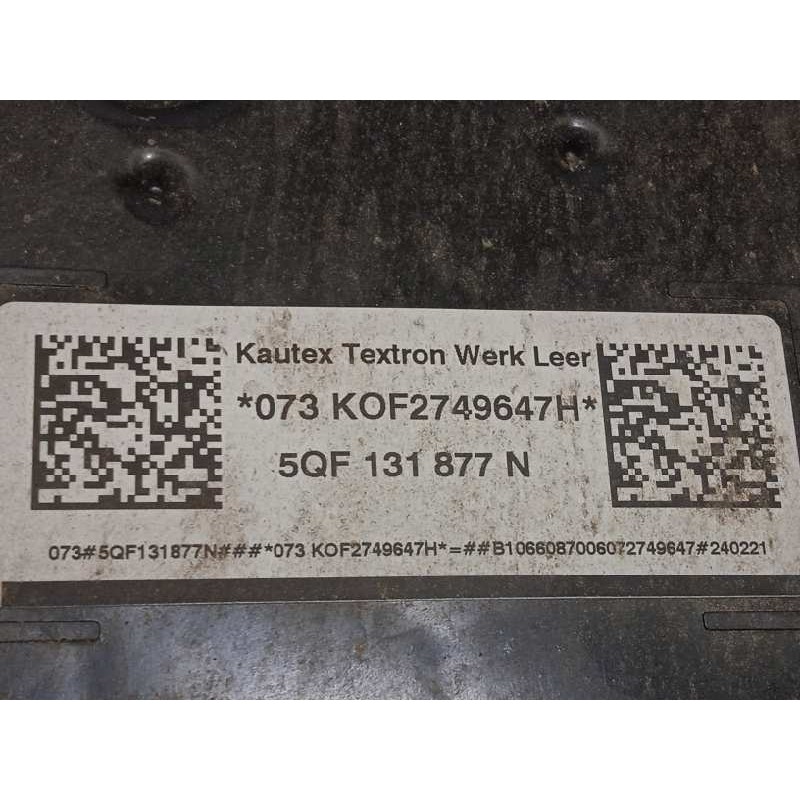 Recambio de deposito aditivo fap adblue para skoda kodiaq 2.0 tdi referencia OEM IAM 5QF131877N  5Q0131969E