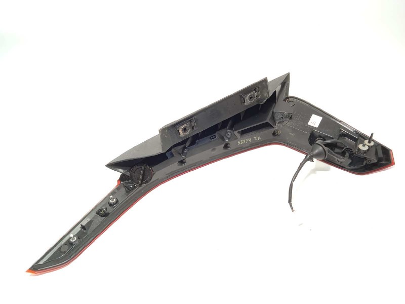 Recambio de piloto trasero derecho para kia e - niro hibrido referencia OEM IAM 92402AT000  