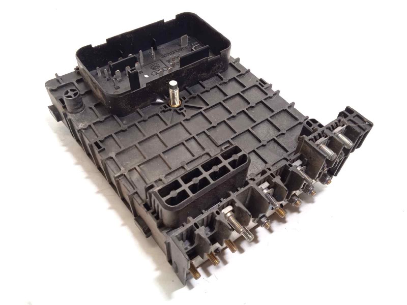 Recambio de caja reles / fusibles para volkswagen sharan (7n1) 2.0 tdi referencia OEM IAM 3C0937125  