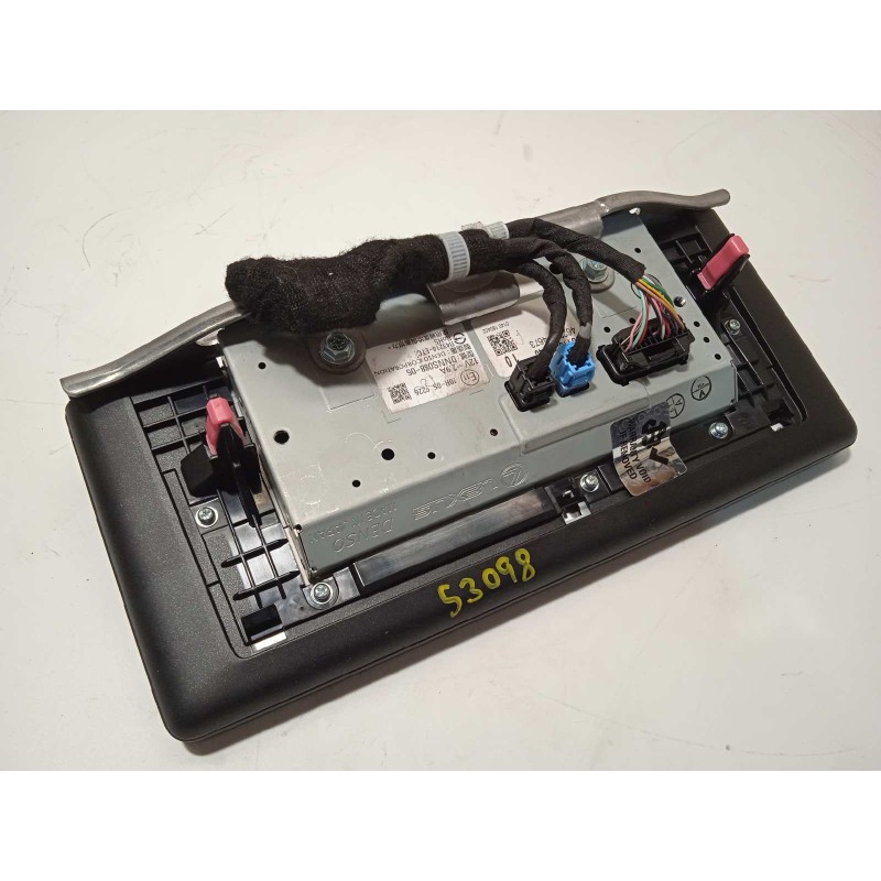 Recambio de pantalla multifuncion para lexus nx 300h 4wd referencia OEM IAM 8611078040  4622004673