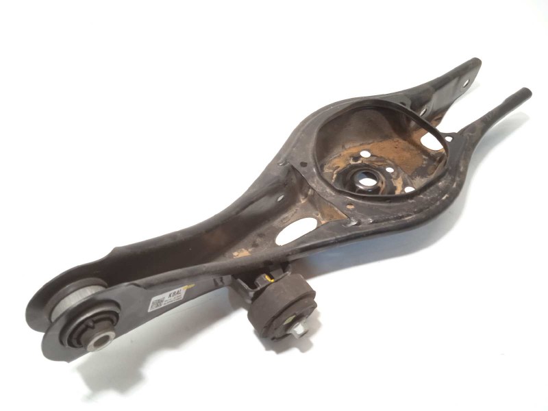 Recambio de brazo suspension inferior trasero derecho para kia e - niro hibrido referencia OEM IAM 55210ATBA0  