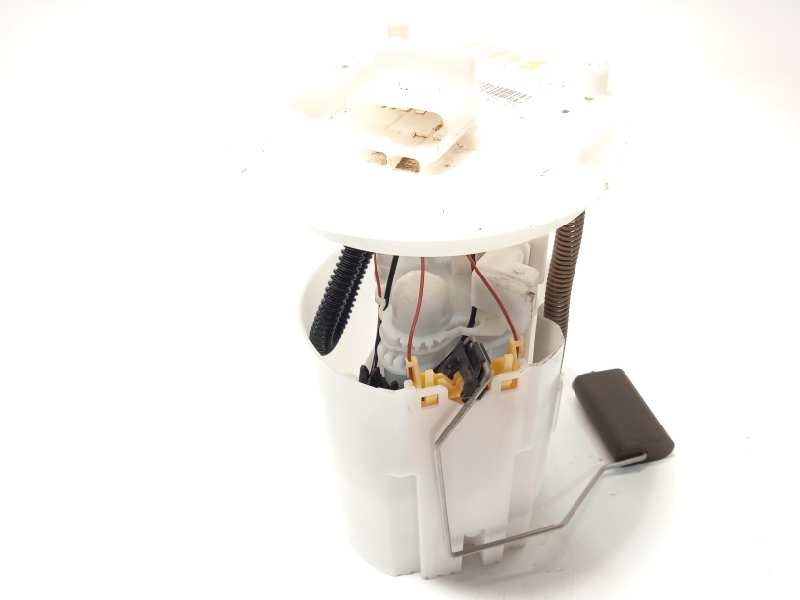 Recambio de bomba combustible para opel corsa e 1.4 referencia OEM IAM 13436579  0580200292