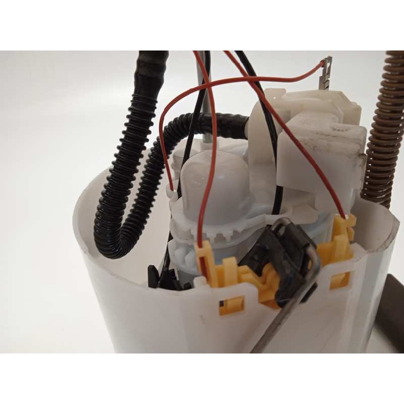 Recambio de bomba combustible para opel corsa e 1.4 referencia OEM IAM 13436579  0580200292