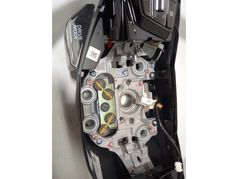 Recambio de volante para kia e - niro hibrido referencia OEM IAM 56100AT430CCV  56100AT430DFS