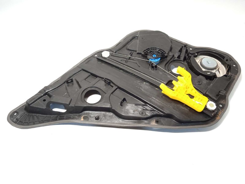 Recambio de elevalunas trasero derecho para kia e - niro hibrido referencia OEM IAM 83480AT000  83460AT000