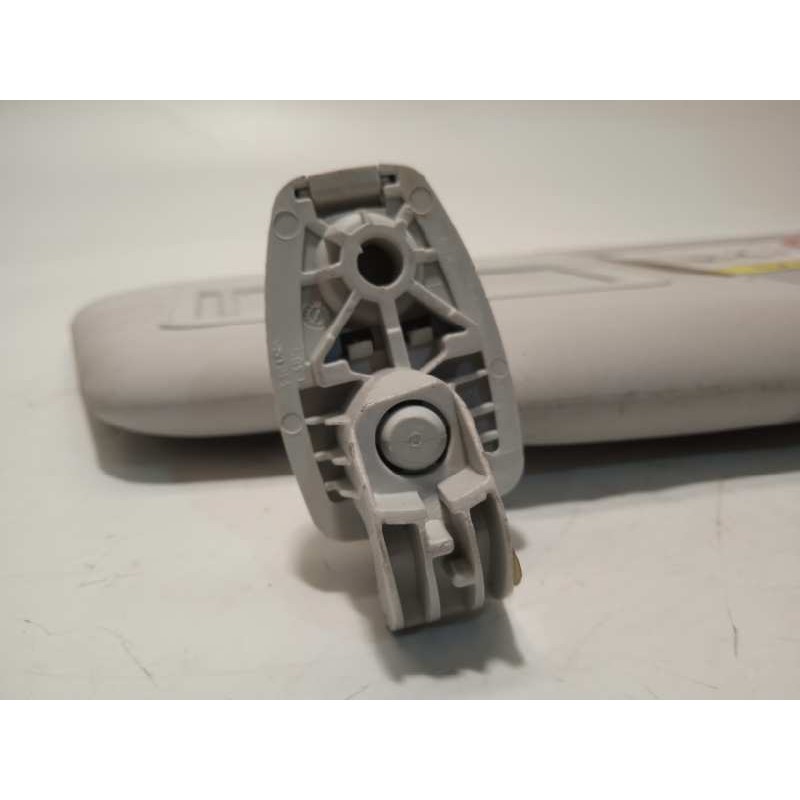 Recambio de parasol derecho para fiat 500 l (330) pop star referencia OEM IAM 735622042  735735709