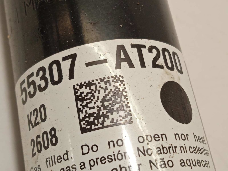 Recambio de amortiguador trasero izquierdo para kia e - niro hibrido referencia OEM IAM 55307AT200  